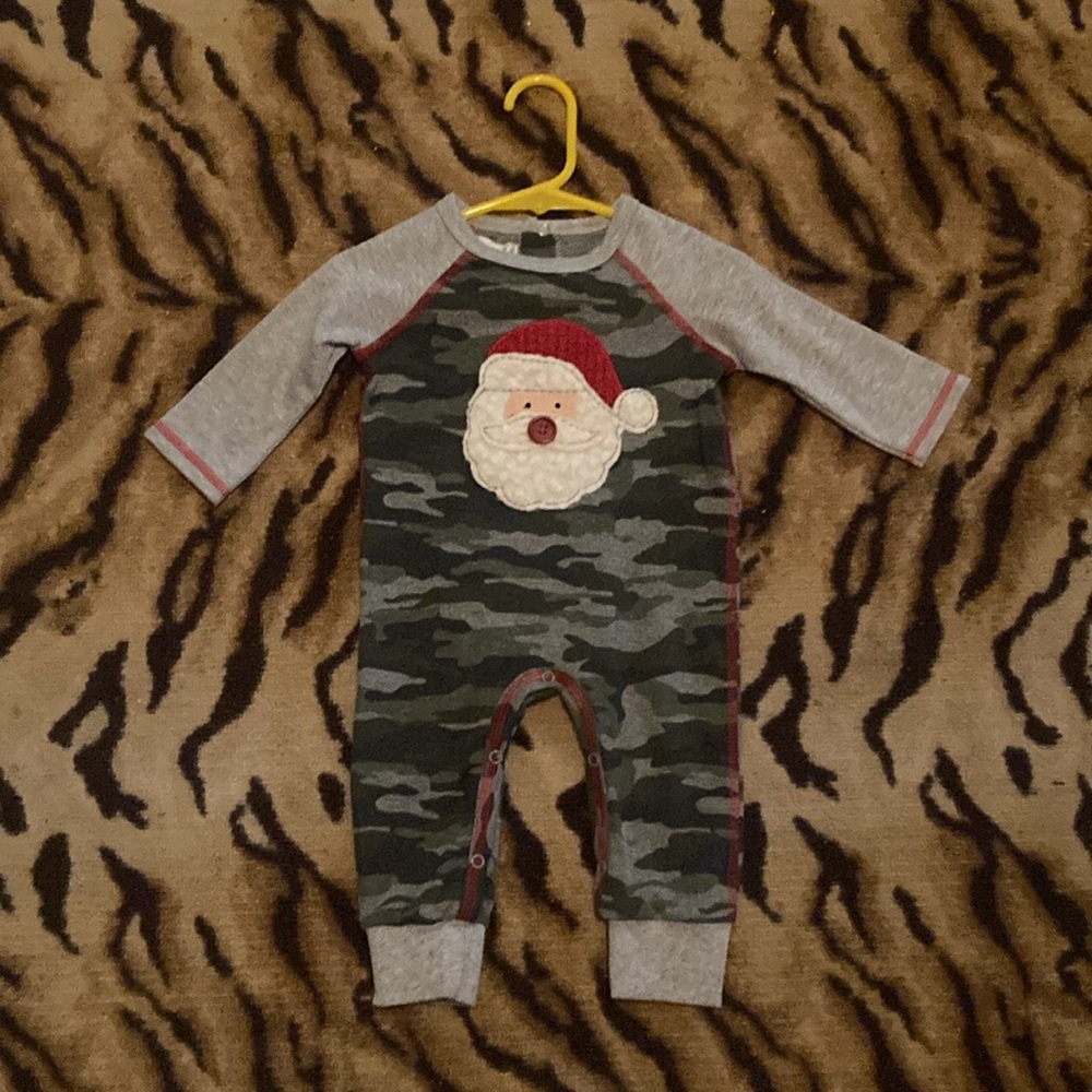 Mud Pie Gray and Red Santa Camo Footie